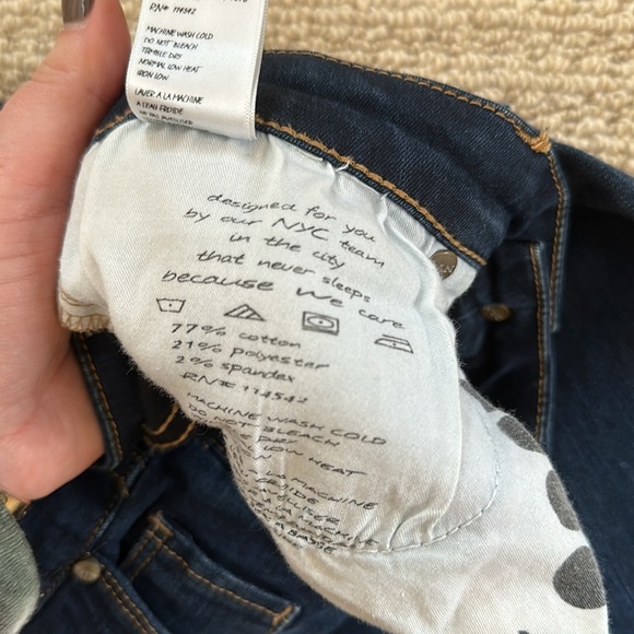 BlankNYC Bell Bottom Jeans - Picture 5 of 5